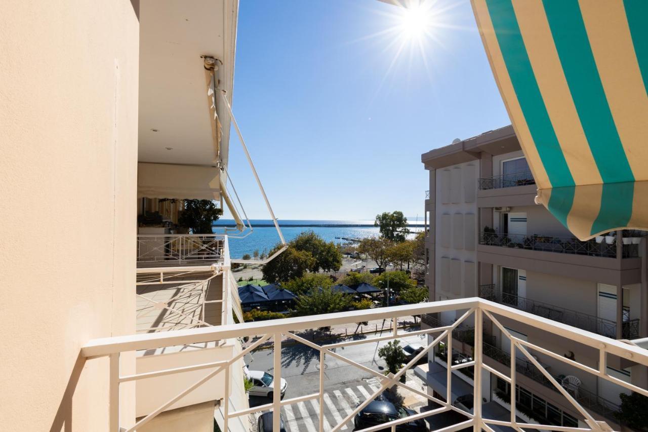 Seaside Penthouse In Каламата Екстер'єр фото