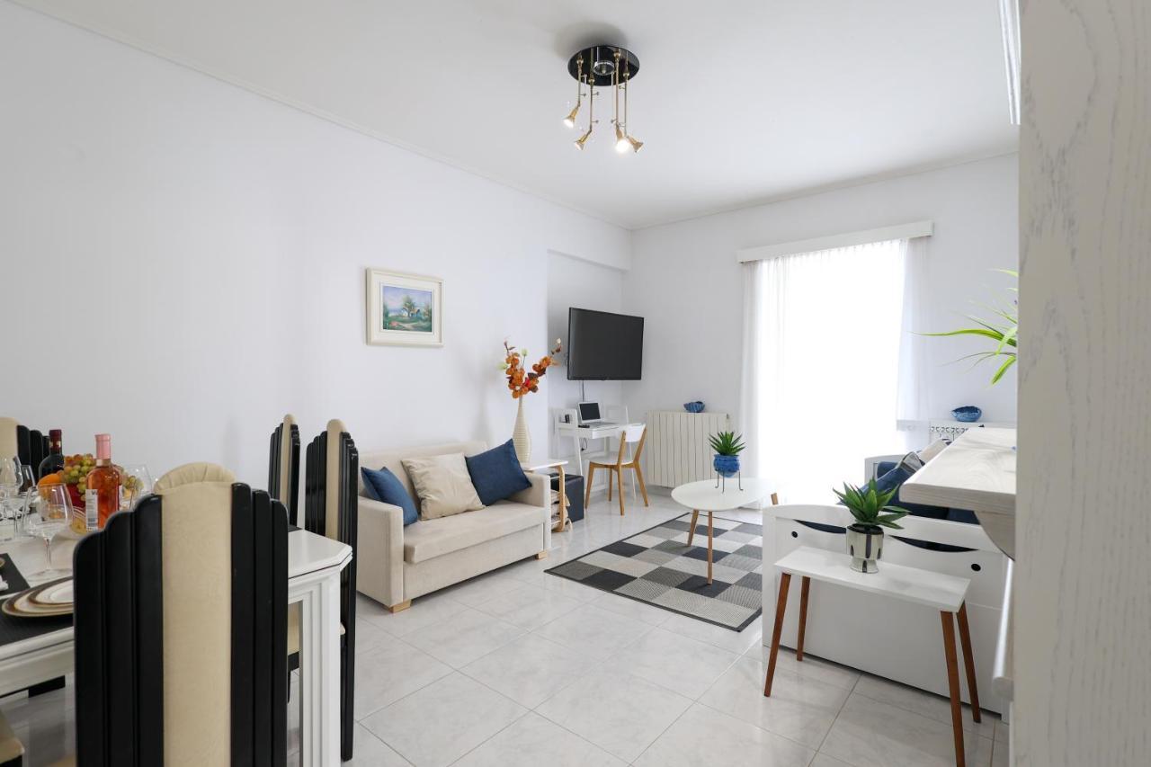 Seaside Penthouse In Каламата Екстер'єр фото