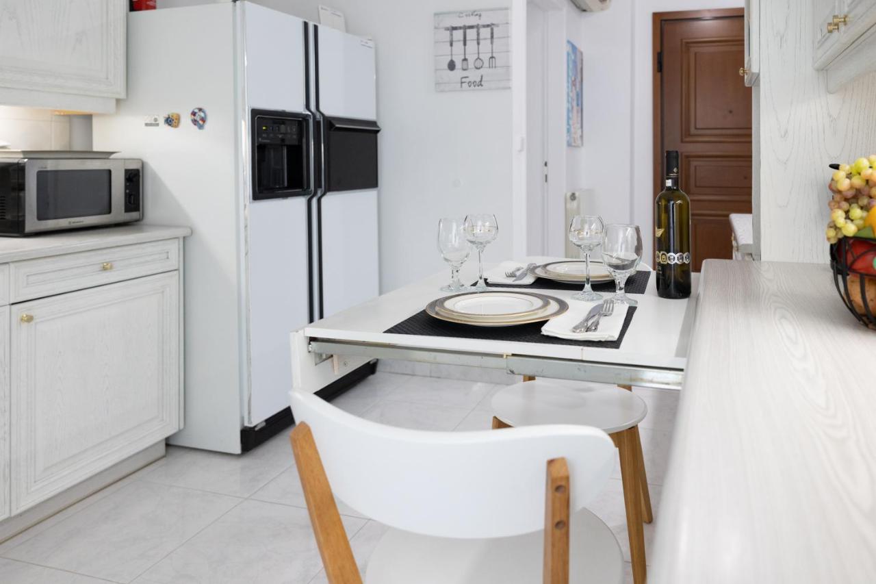 Seaside Penthouse In Каламата Екстер'єр фото