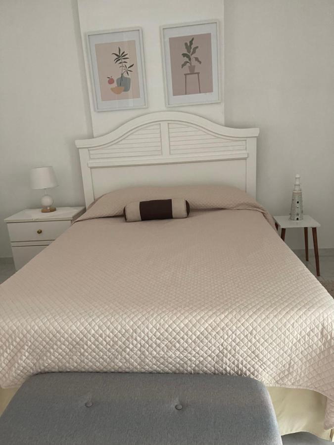 Seaside Penthouse In Каламата Екстер'єр фото