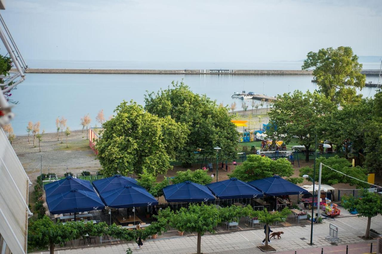 Seaside Penthouse In Каламата Екстер'єр фото